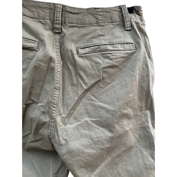 Gap Mid Rise Downtown Khakis Color: Mesculen Green (Size 8) NWOT - Picture 9 of 10